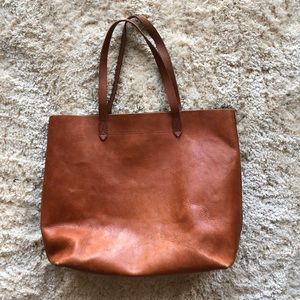 Madewell Transport Tote in English Saddle